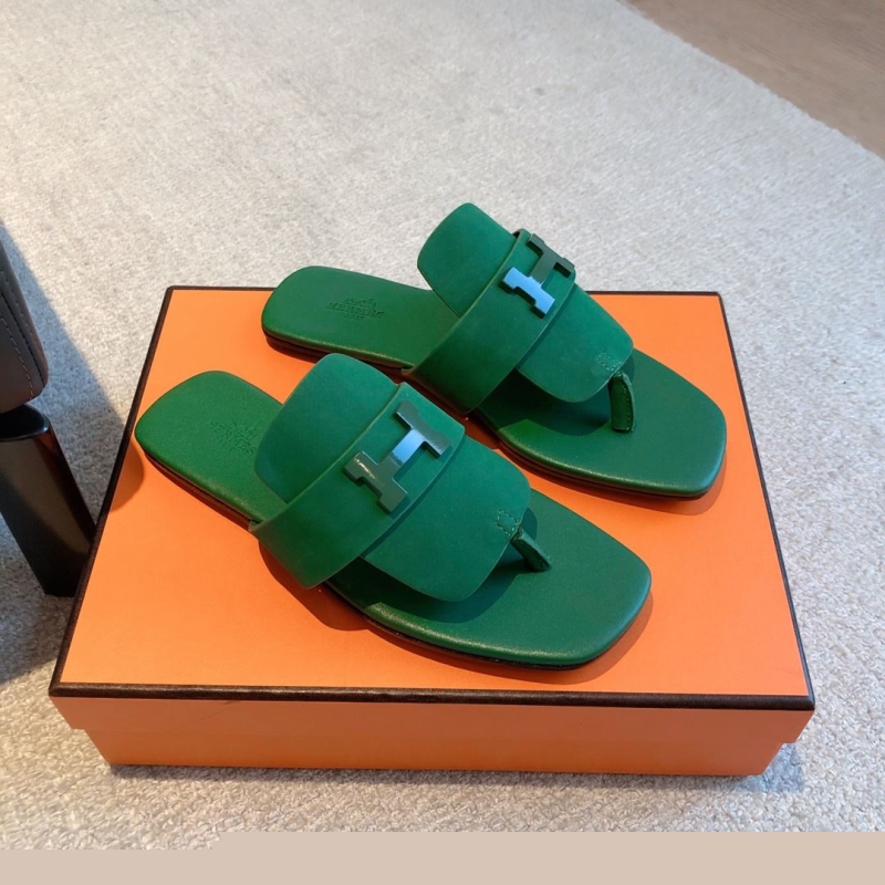 H**mes slippers